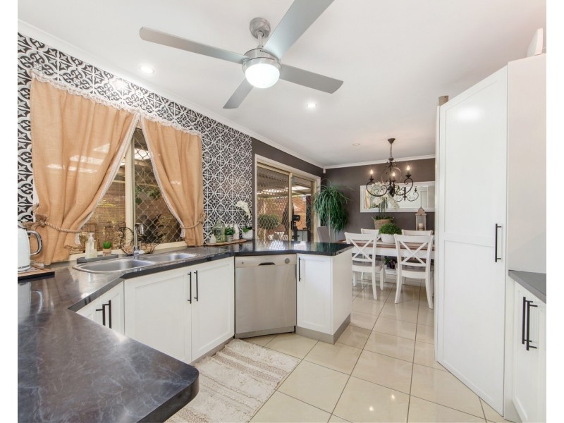 14 Glasgow Boulevard, Brassall QLD 4305