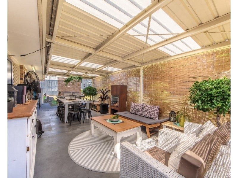 14 Glasgow Boulevard, Brassall QLD 4305
