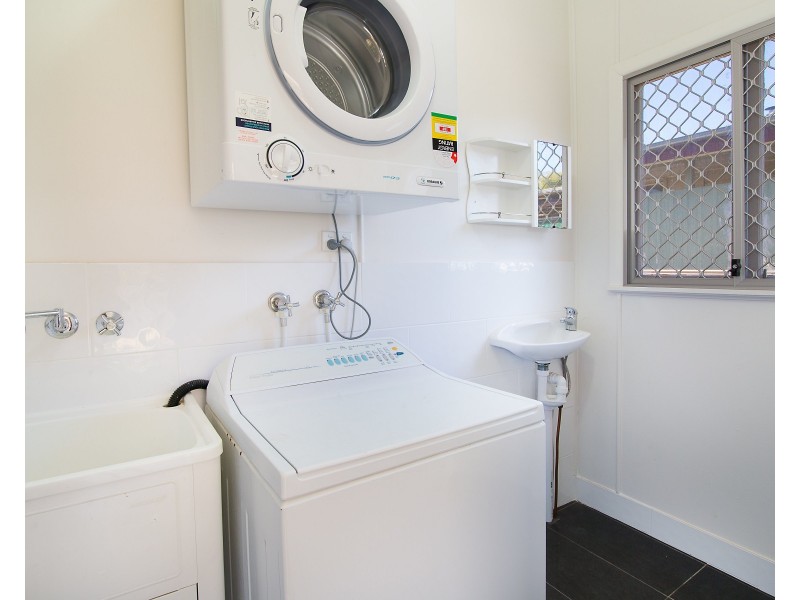 17 McGill Street, Basin Pocket QLD 4305