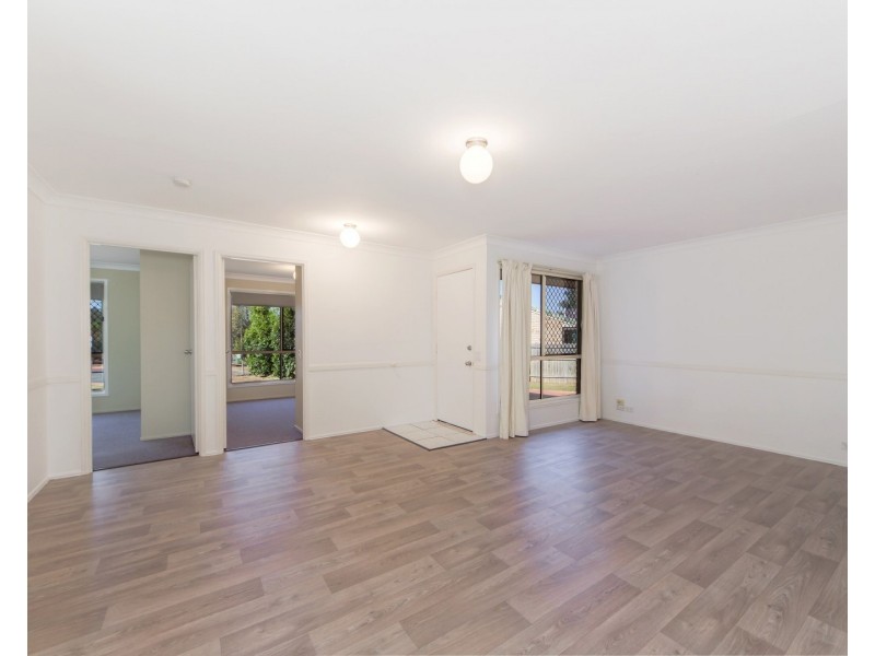 16 Battersby Street, One Mile QLD 4305