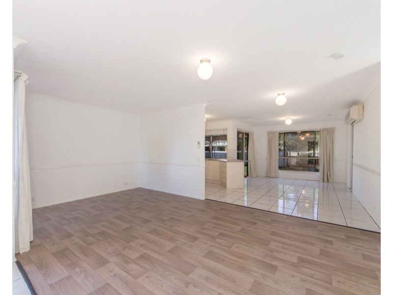16 Battersby Street, One Mile QLD 4305