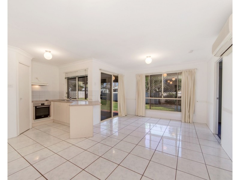 16 Battersby Street, One Mile QLD 4305