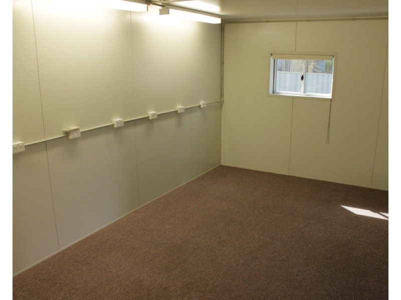 16 Battersby Street, One Mile QLD 4305