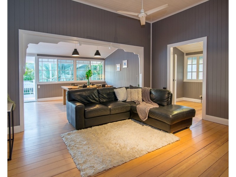 6 Tamar Street, Booval QLD 4304