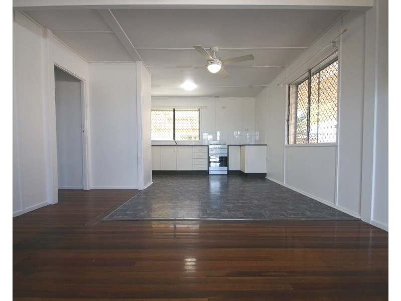 31 Maenporth Street, Leichhardt QLD 4305