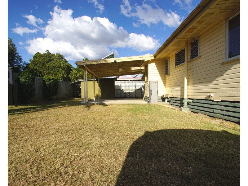 31 Maenporth Street, Leichhardt QLD 4305