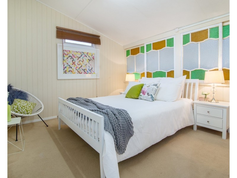 14 Shelley Street, Brassall QLD 4305