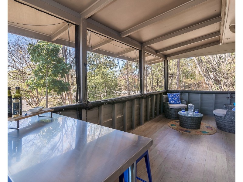 8 Shenton Street, Coalfalls QLD 4305