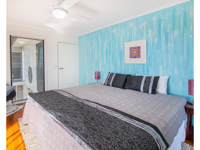 8 Shenton Street, Coalfalls QLD 4305