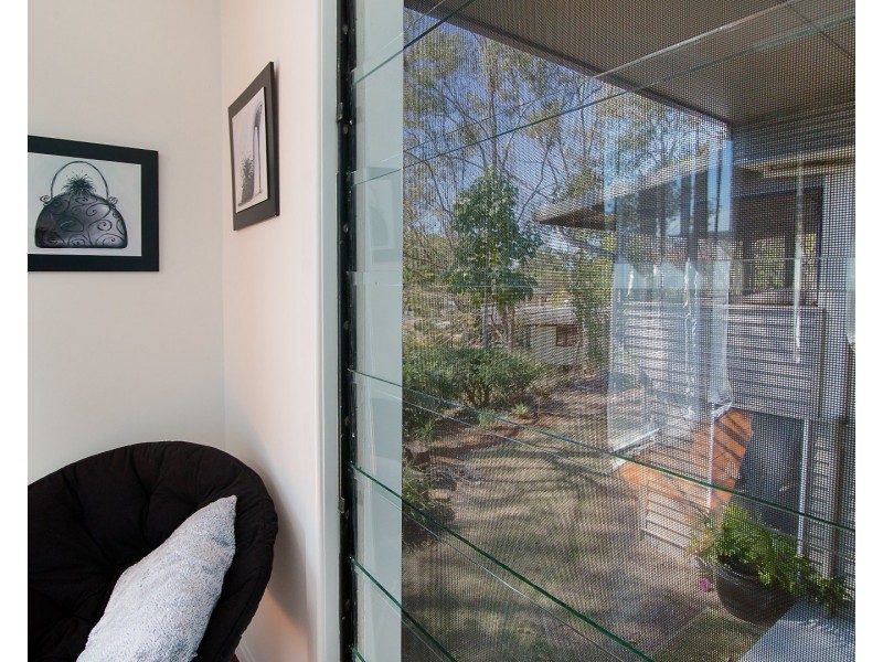8 Shenton Street, Coalfalls QLD 4305