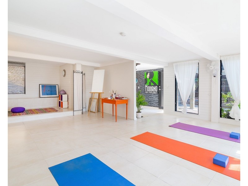 8 Shenton Street, Coalfalls QLD 4305