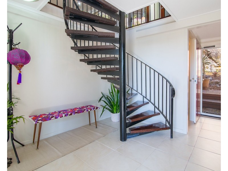 8 Shenton Street, Coalfalls QLD 4305