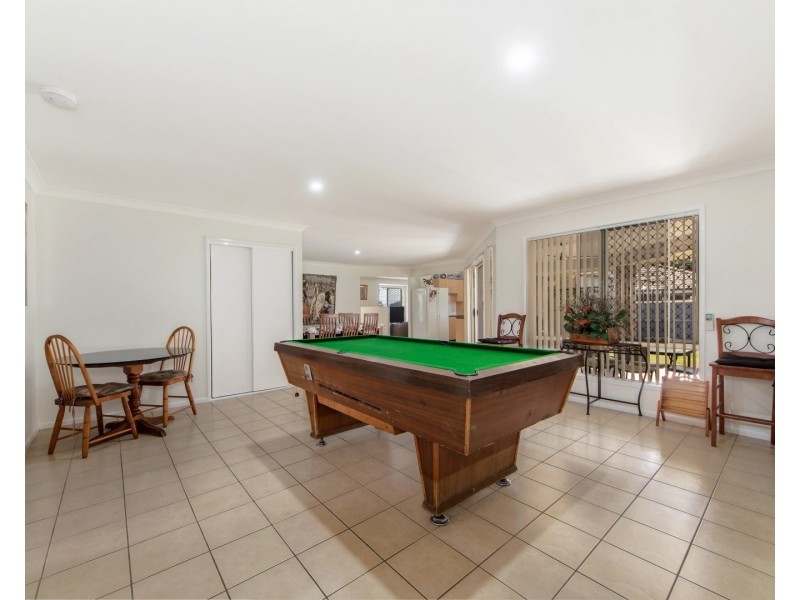 15 Fraser Street, Leichhardt QLD 4305