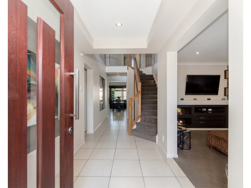 1 Kordan Boulevard, Raceview QLD 4305