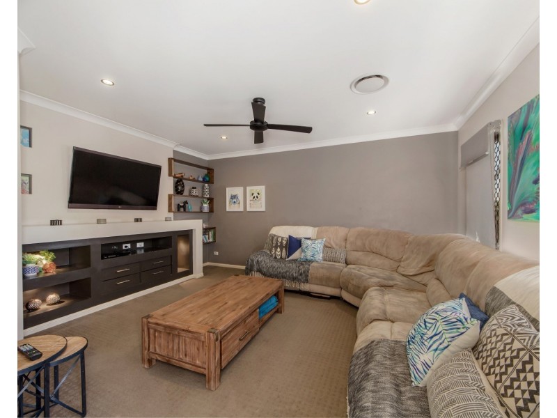 1 Kordan Boulevard, Raceview QLD 4305