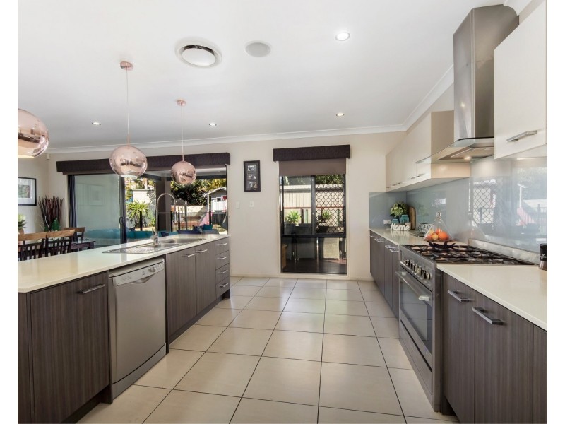 1 Kordan Boulevard, Raceview QLD 4305