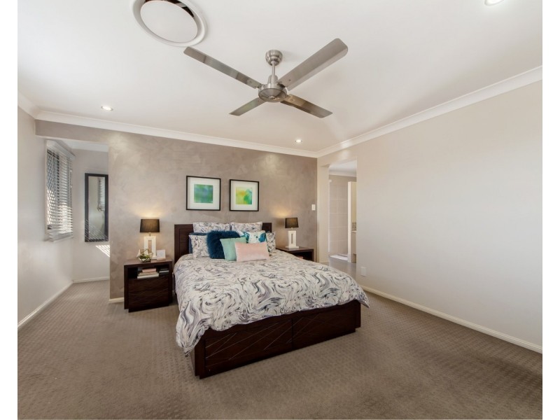 1 Kordan Boulevard, Raceview QLD 4305