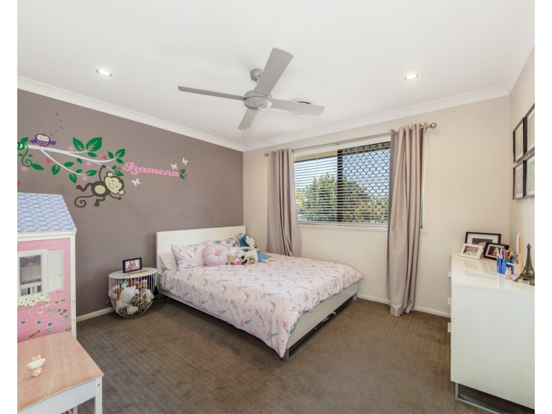 1 Kordan Boulevard, Raceview QLD 4305