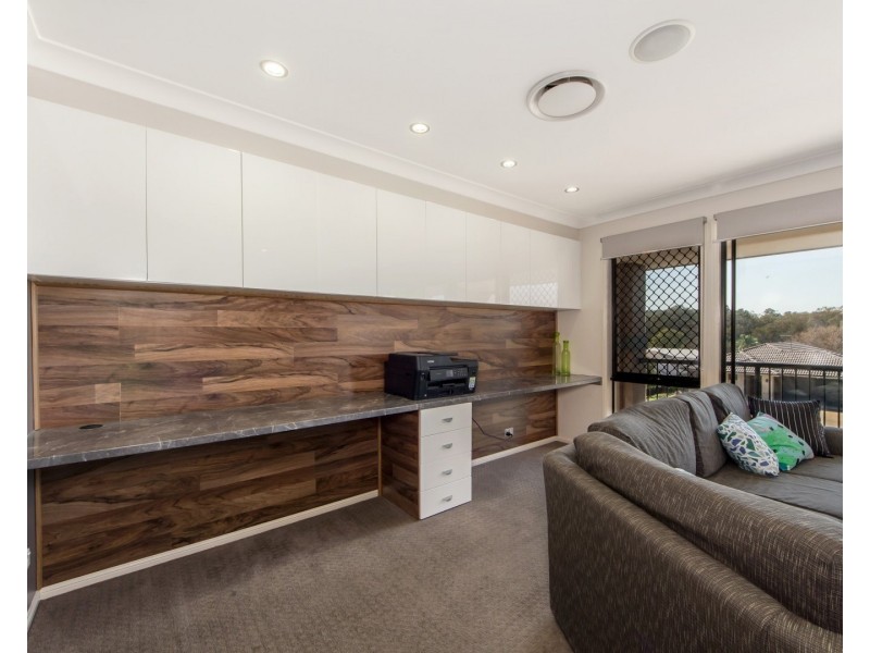 1 Kordan Boulevard, Raceview QLD 4305