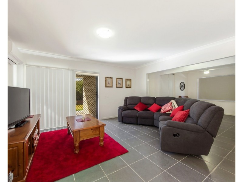 29 Lillypilly Drive, Ripley QLD 4306