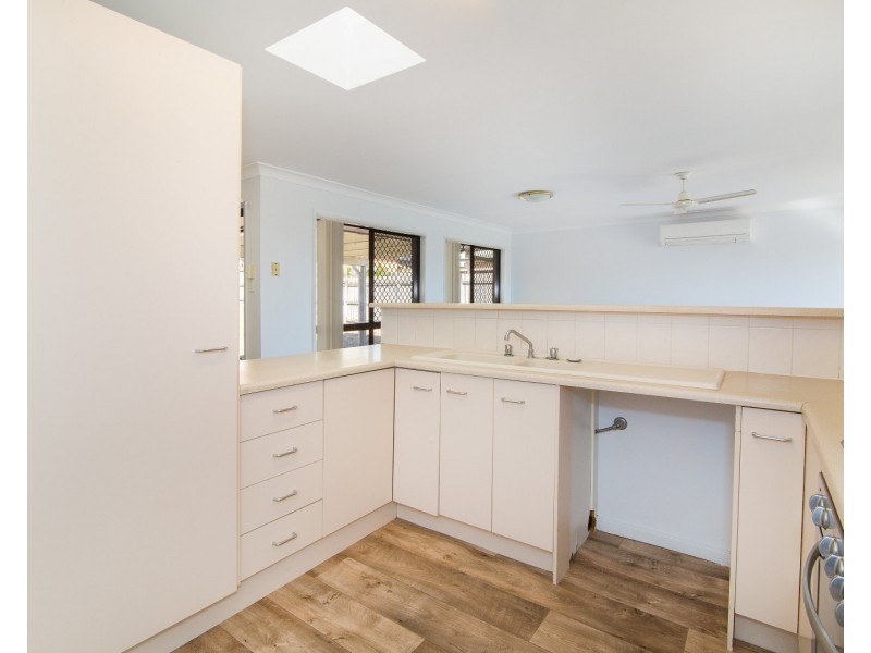 15 Cowley Drive, Flinders View QLD 4305