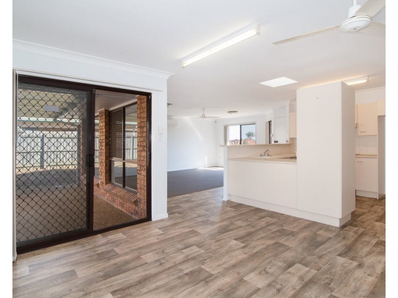 15 Cowley Drive, Flinders View QLD 4305