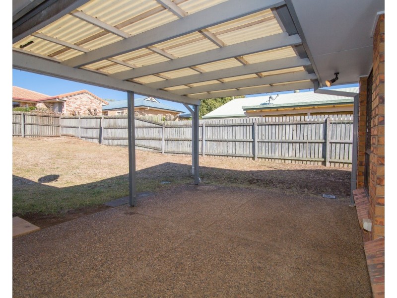 15 Cowley Drive, Flinders View QLD 4305
