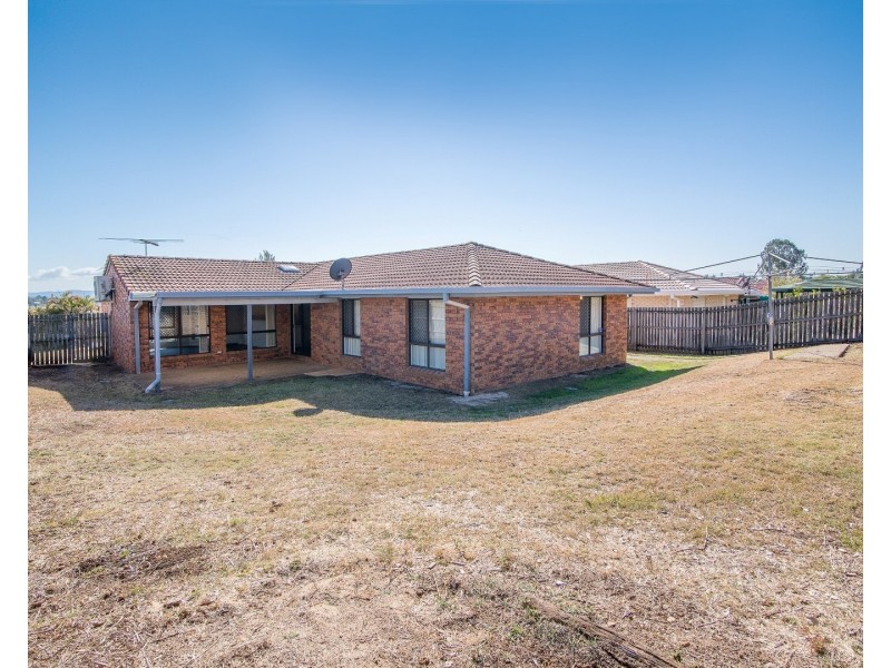15 Cowley Drive, Flinders View QLD 4305