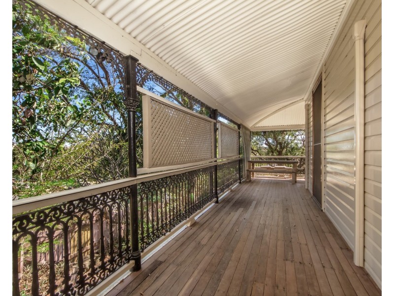 1 Smith Street, North Ipswich QLD 4305