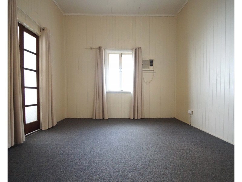 2 Canning Lane, North Ipswich QLD 4305
