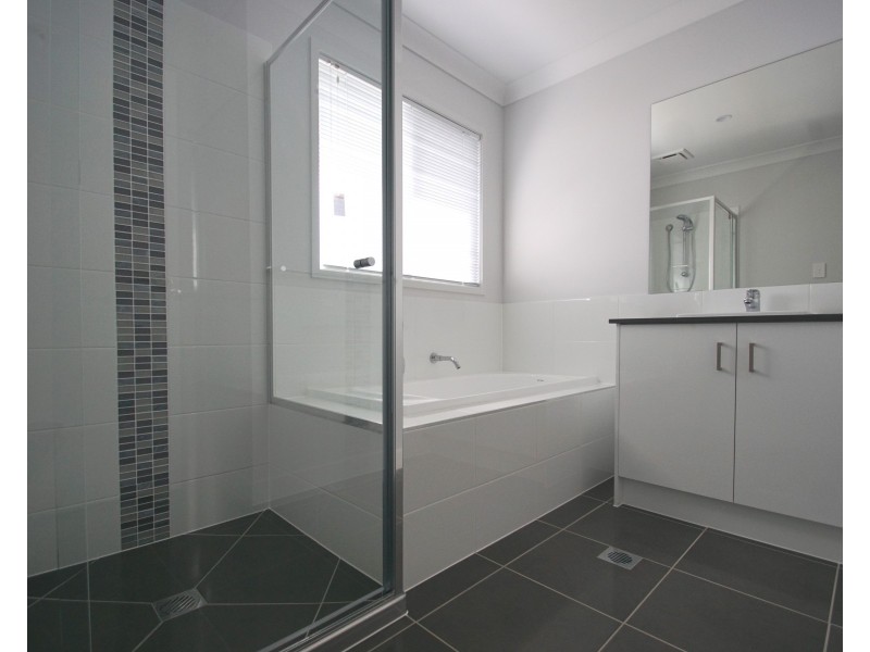 25 Joyce Street, Karalee QLD 4306