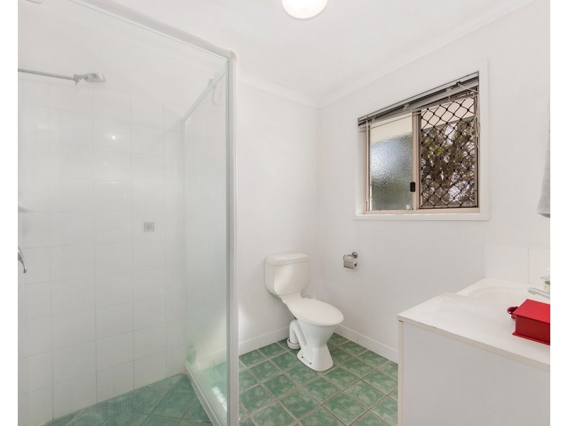 3 Glengarry Lane, Raceview QLD 4305