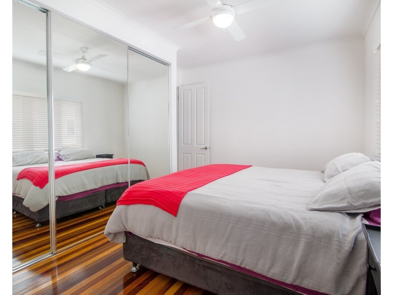 62B Chermside Road, Newtown QLD 4305