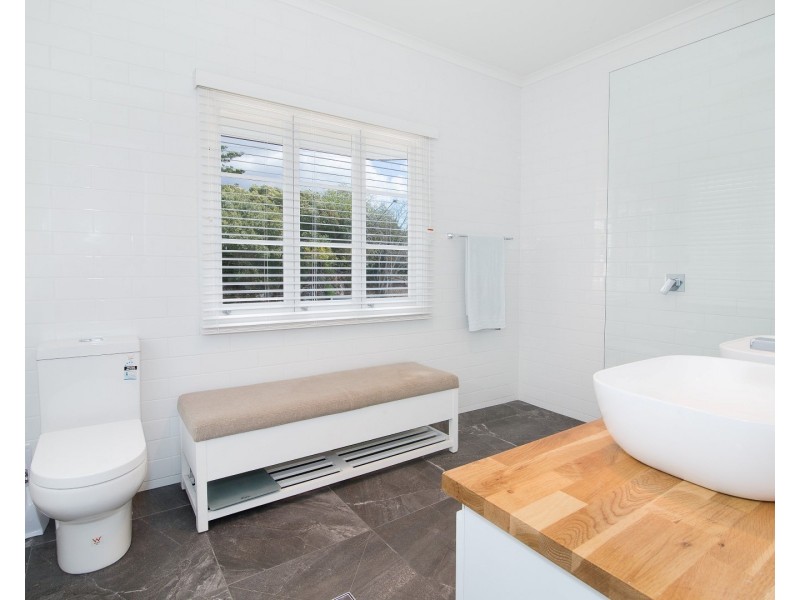 62B Chermside Road, Newtown QLD 4305