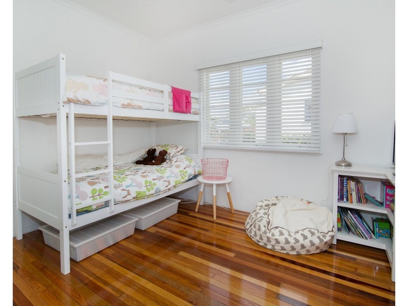 62B Chermside Road, Newtown QLD 4305