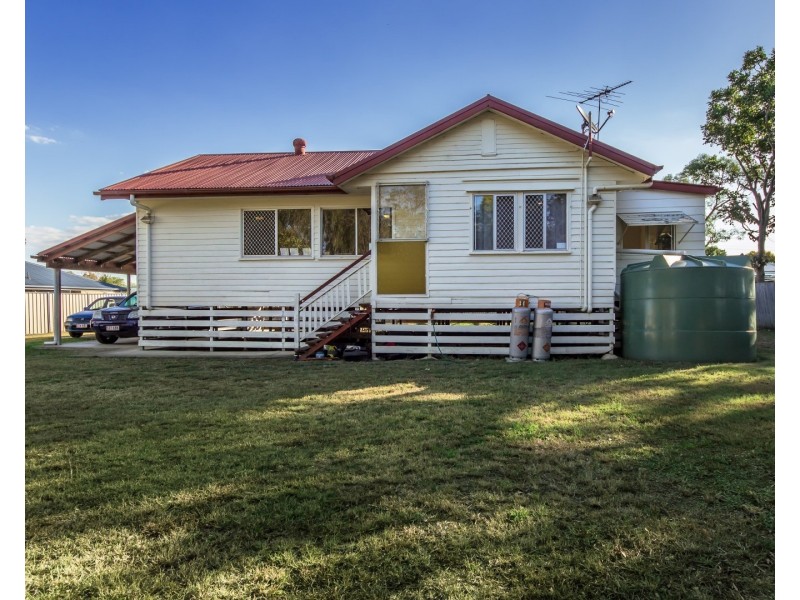 53A & 53B Matthew Street, Rosewood QLD 4340