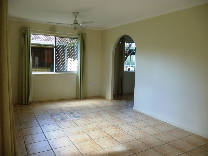 41 Selwyn Street, North Booval QLD 4304