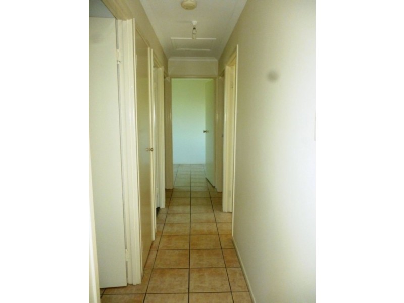 41 Selwyn Street, North Booval QLD 4304