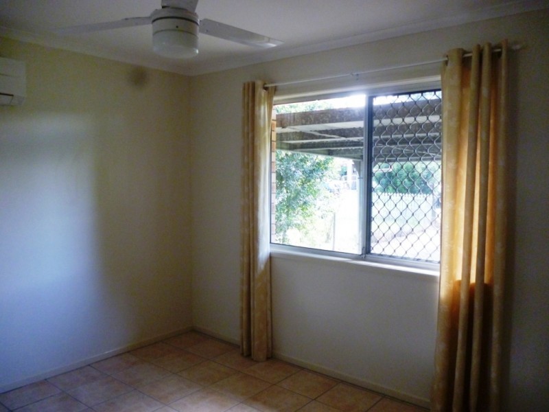 41 Selwyn Street, North Booval QLD 4304