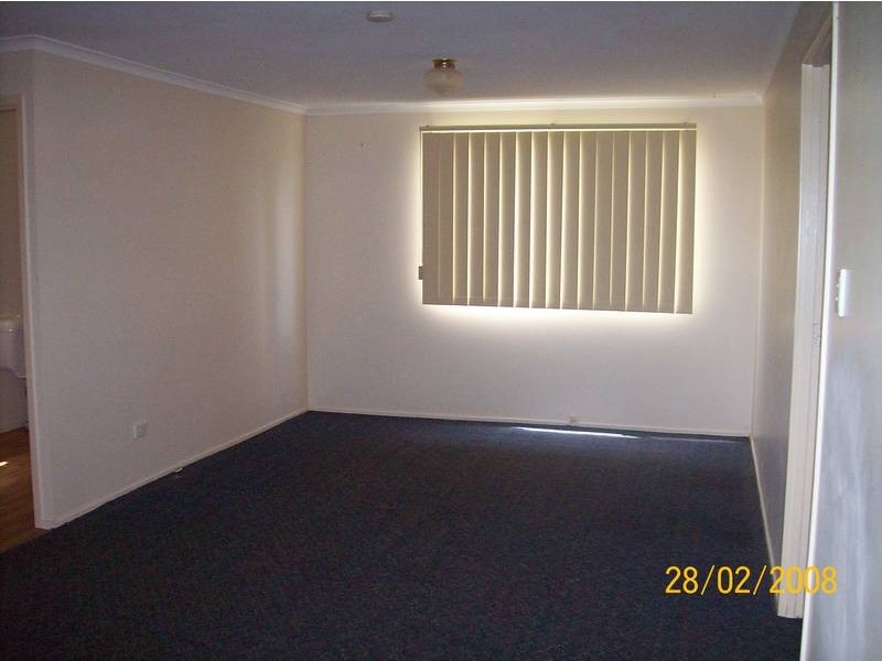 Blackstone QLD 4304