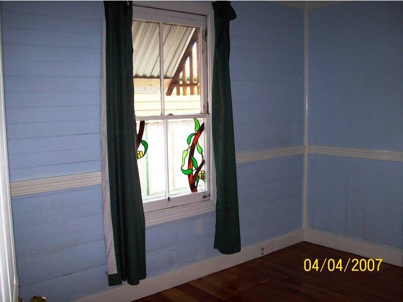 9 Palmer Street, North Ipswich QLD 4305