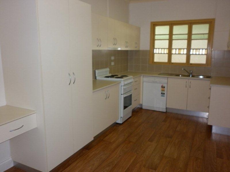 13 Doorey Street, One Mile QLD 4305