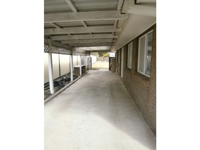 3 Selwyn Street, North Booval QLD 4304