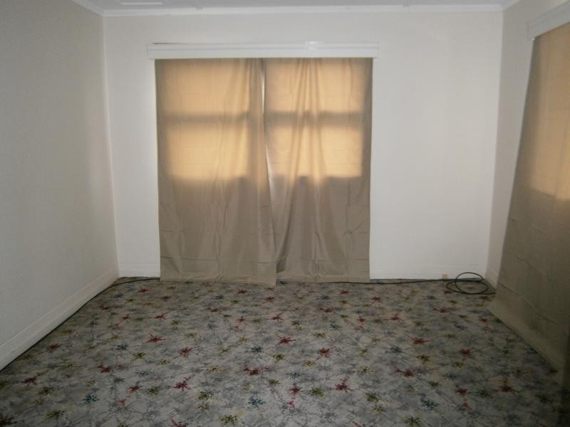 90 Blackstone Road, Silkstone QLD 4304