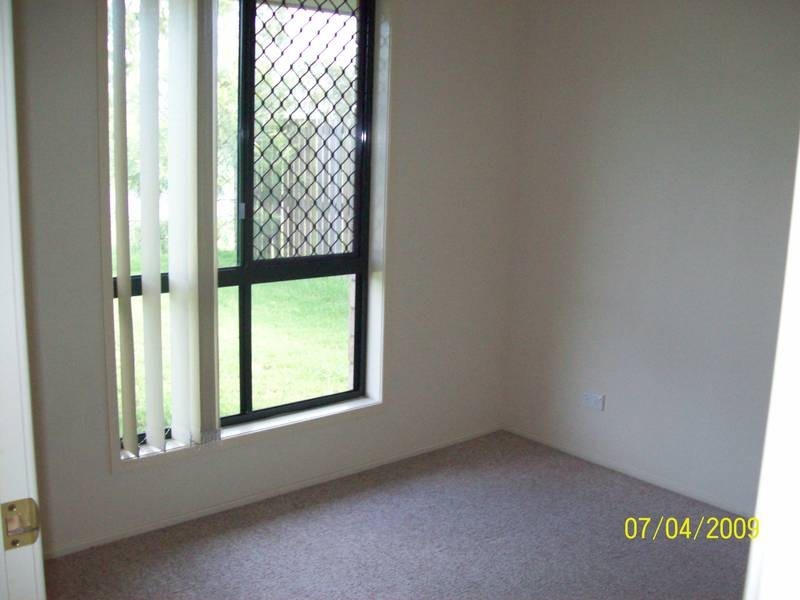 73 North Station Road, North Booval QLD 4304