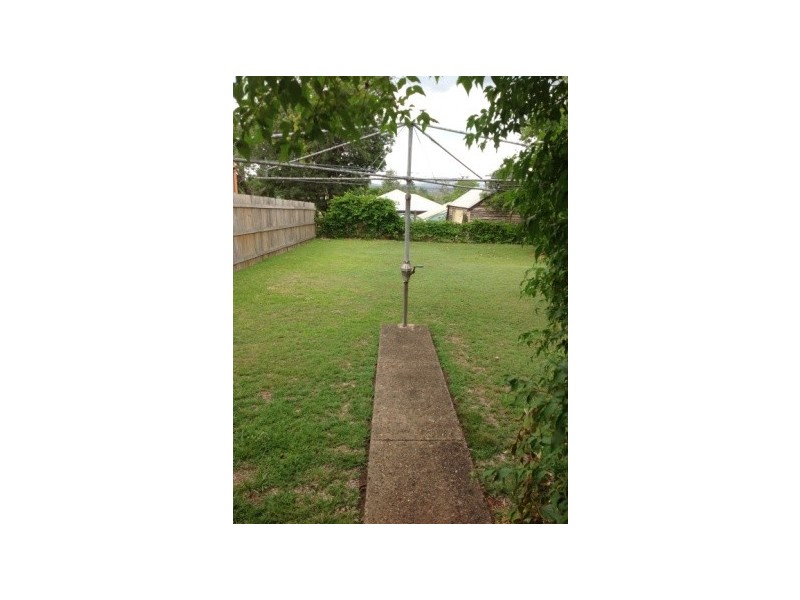 1/6 Glebe Road, East Ipswich QLD 4305