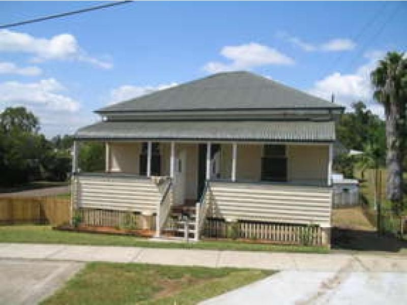 51 Hill Street, North Ipswich QLD 4305