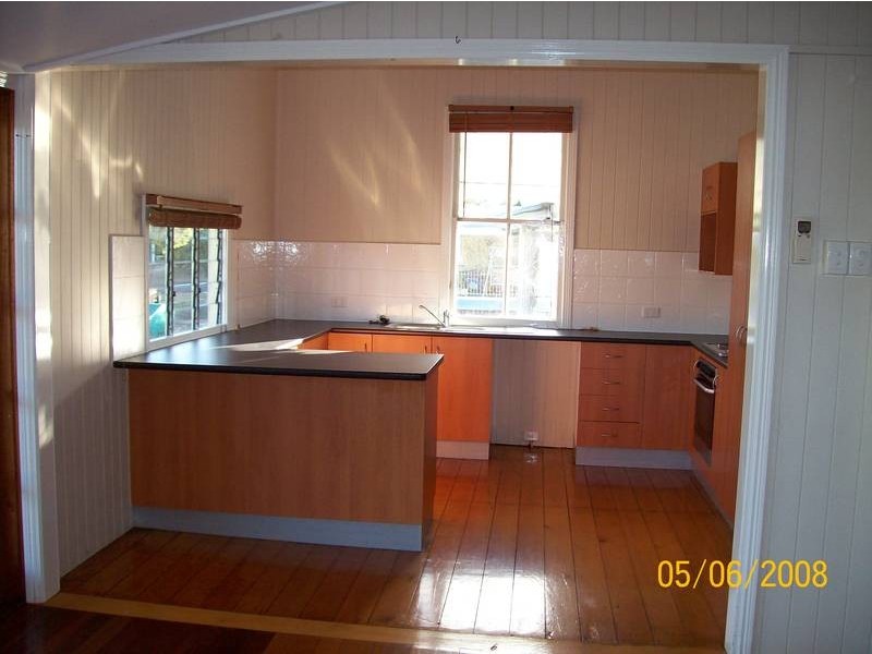 51 Hill Street, North Ipswich QLD 4305