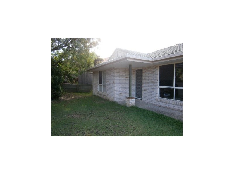 72 Sandalwood Drive, Yamanto QLD 4305