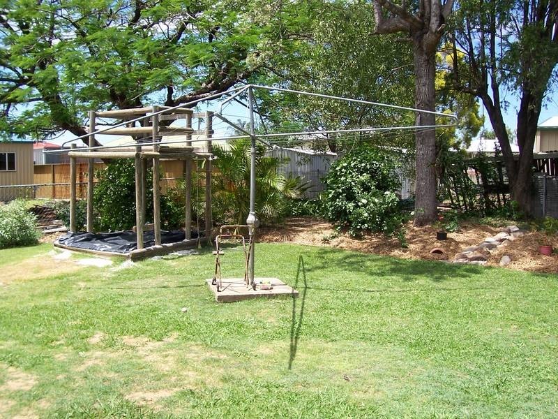 29 Rex Street, Eastern Heights QLD 4305